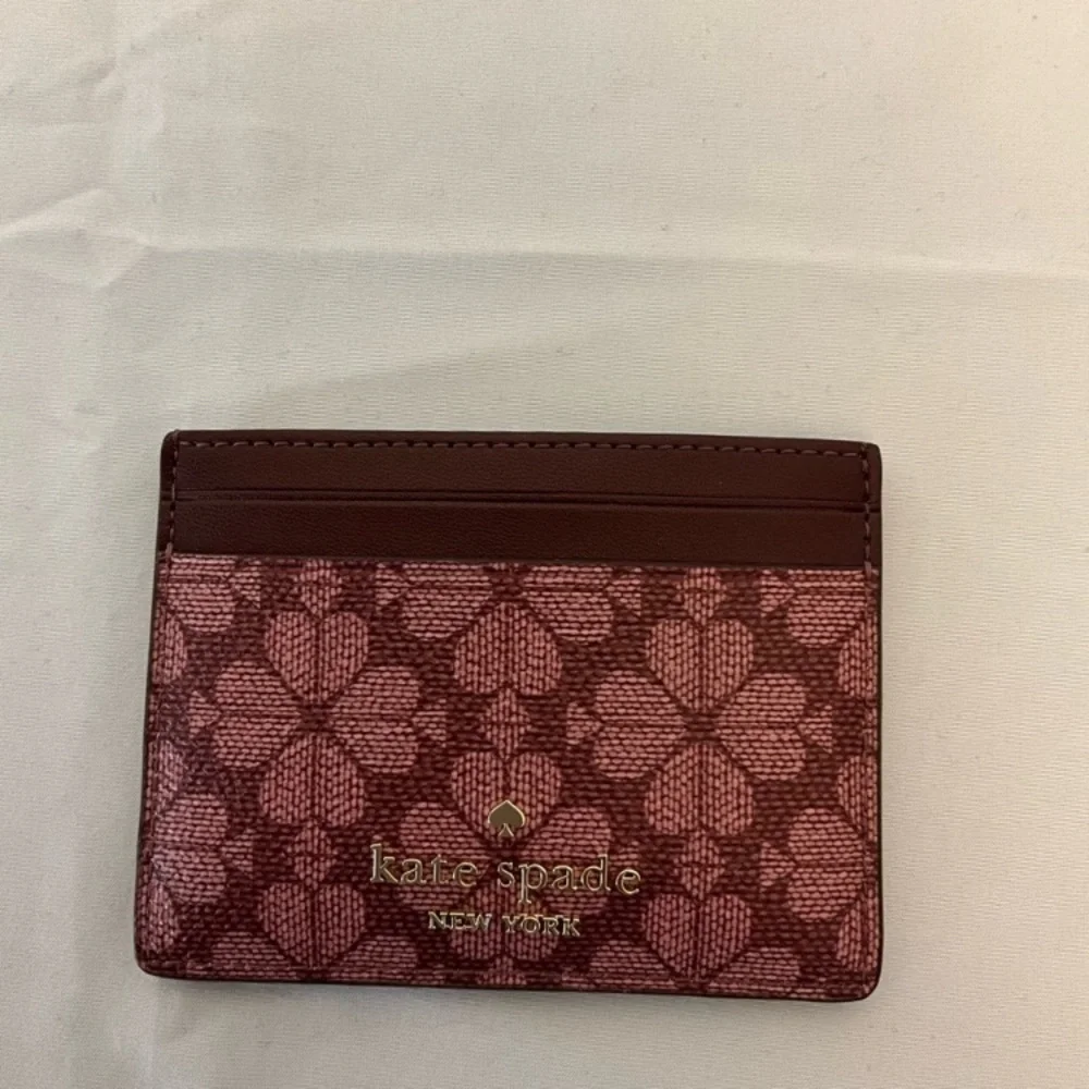 Kate Spade New York Grenache Gold Spade Flower Card Holder NWT